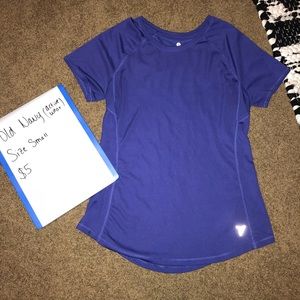 Women’s active wear top